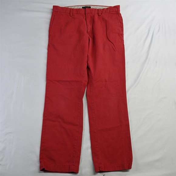 Banana‎ Republic 33 x 32 Red Emerson Straight Fit Mens Chino Pants - Picture 1 of 9
